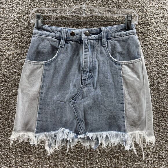 Free People Demin Mini Skirt Womens 0 Light Wash Color Block Raw Hem Cotton - Picture 1 of 9